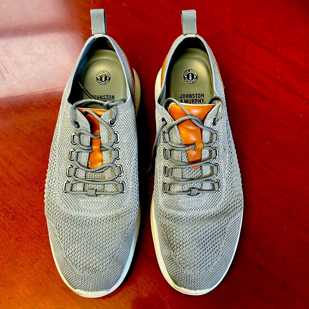Johnson and Murphy men’s shoes. Size 11.5.